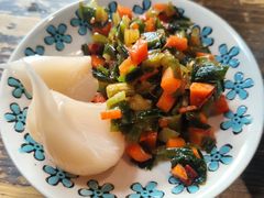 -歹歹的加个面过油肉拌面