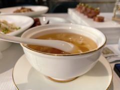 绣球菌皇汤-北京厨房(西安SKP店)