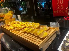 -朗丽兹自助餐厅