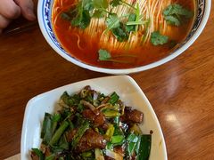 酸汤面-同得兴 Since·1995 传统苏式面馆(十全街店)