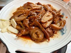-老鼎万春卤菜(五代传承创始老店)