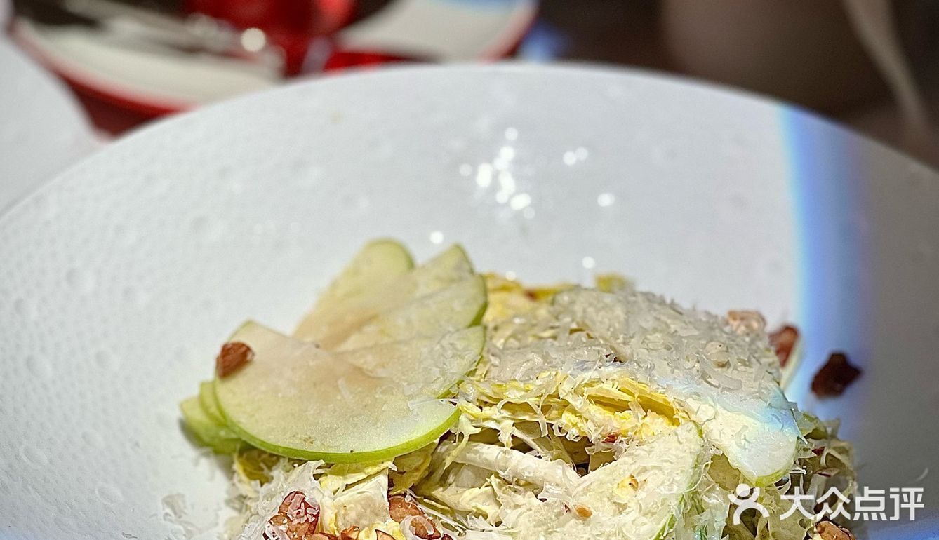  🍽️ 百年建筑里的浪漫，充满仪式感的美味👭