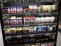 面包甜点陈列柜-盒马鲜生(王府广场店)