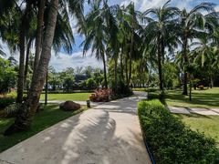 -三亚湾海居铂尔曼度假酒店