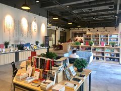 -五峰书院(南洋泾路店)