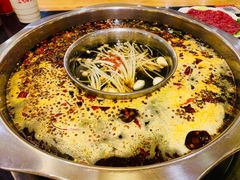 -锅首鲜品火锅(鸳鸯店)