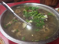 -谢老五跷脚牛肉·非遗传承店