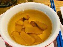 山泉水松茸汤-小大董·烤鸭(凤凰汇店)