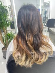 -Coo Hair salon