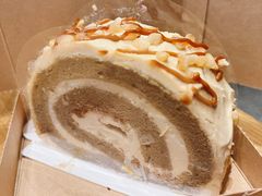 太妃榛子瑞士卷-星巴克臻选(嘉定疁城国际店)