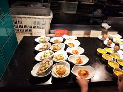 -半岛翡丽海鲜自助餐厅(观风亭店)
