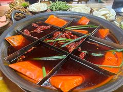 -正南齊北重庆老火锅(光华村直营店)