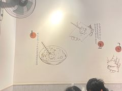 大堂-梦花街馄饨店(中华苑店)