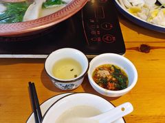 -民食香·腊排骨野生菌美食(木府店)