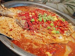 -吞鱼兽麻辣烤鱼(万达店)