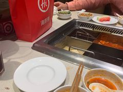 -海底捞火锅鲜切牛肉主题店(长寿路店)
