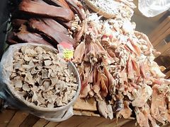 -传统菜农庄(皇姑路店)