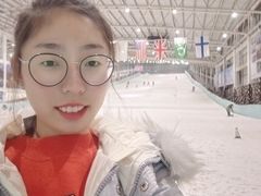 -乔波室内滑雪场