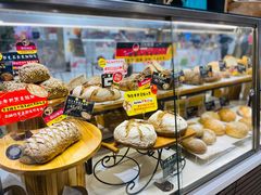 -汉柏麦香德国面包房(海信店)