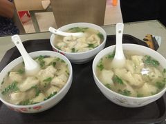 -周震馄饨