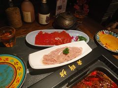 -老牌坊云南鱼豆花火锅(哈西万达店)