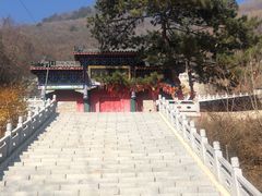 -九鼎铁刹山风景区