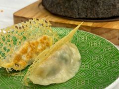 -品海楼·大连海胆锅贴馆(东港店)