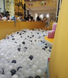 -泛尼尼儿童乐园(文化广场店)