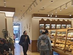-小飞象面包公社(珠江路金鹰店)