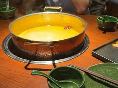 -花菇朵·云山雀 ll 野生菌锅·野果酸汤·精品滇菜(万柳店)