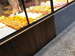 面包甜点陈列柜-LELECHA乐乐茶(上海五角场万达广场店)