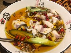 水煮草鱼-渝信川菜(西单店)