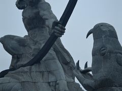 -巴陵广场