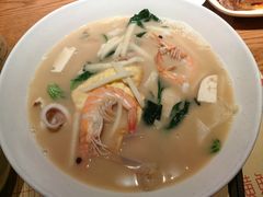 -荣家黄鱼面(前滩太古里店)