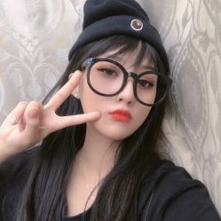-时尚殿堂明星门店
