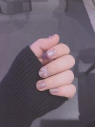 -DAZZLING BEAUTY美甲•美睫专门店