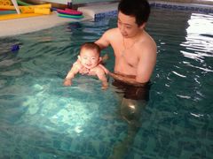 -小小王国亲子游泳(富民中心)