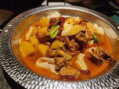 沙湾原始大盘鸡-丝路金桃·新疆菜(徐汇店)