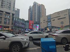 -观音桥步行街