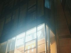 -麦当劳(展览路店)