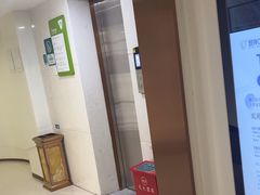 -登特口腔医院(鼓楼东街口店)