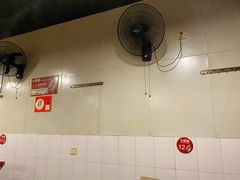大堂-鸿顺老铁锅美蛙鱼府(解放碑店)