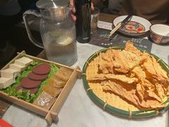-尚尚仙·酸汤猪手·猪肚鸡火锅(华联万柳购物中心店)