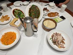 -梅利汴京烤鸭•开封豫菜地标店(东大街店)