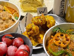 -W COLLECTIVE  DESSERT SHOP
