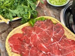 -鲁朗纳麦石锅鸡庄园