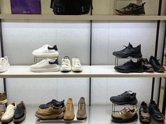 -王府井百货(中州中路店)