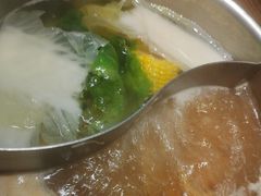 -呷哺呷哺 小火锅 (浦东新欧尚超市店)