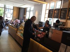 -星巴克(汾阳路店)