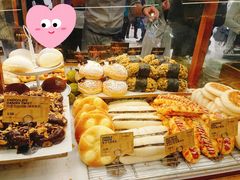 特色肠仔包-PAPER STONE BAKERY(天环店)